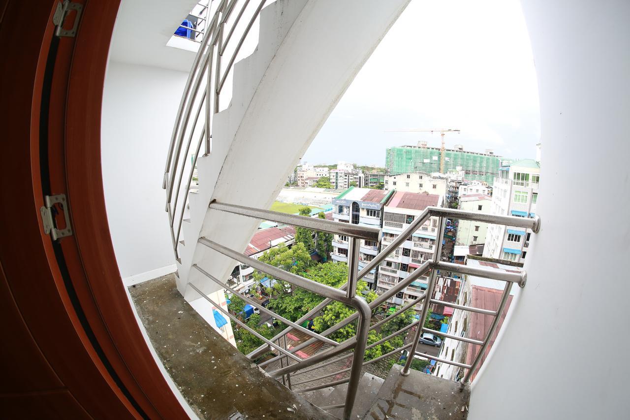 Hotel Vista Yangon Ngoại thất bức ảnh